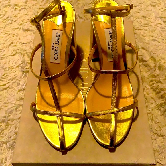 Jimmy Choo - Picture 1 of 4